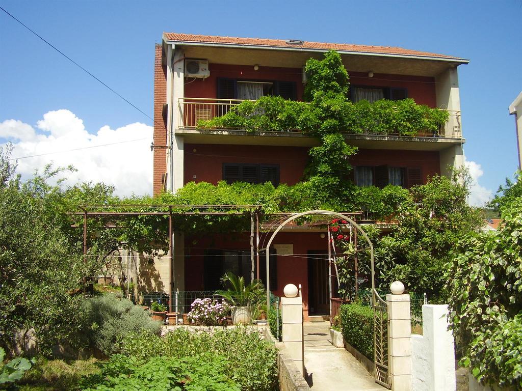 Apartments Srhoj Stari Grad (Hvar) Exterior foto